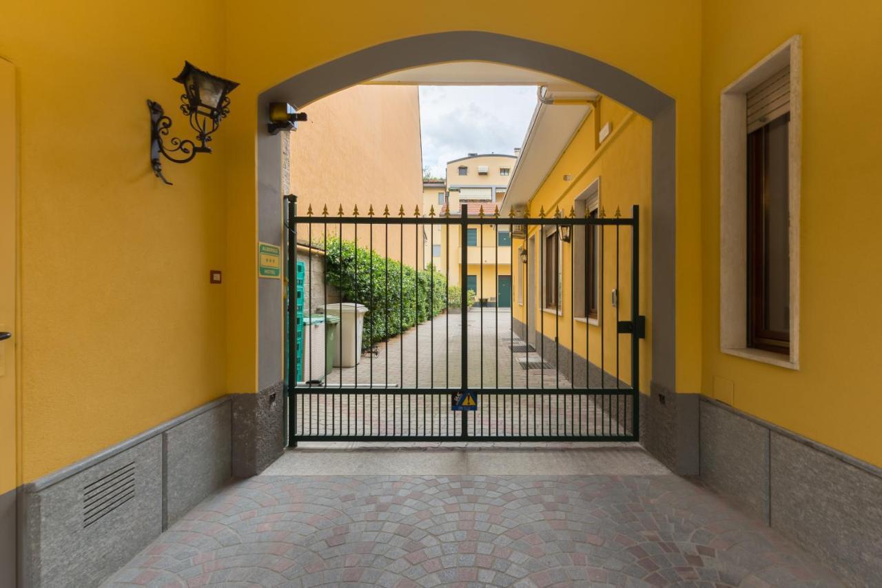Hotel Al Corso Legnano Exterior foto