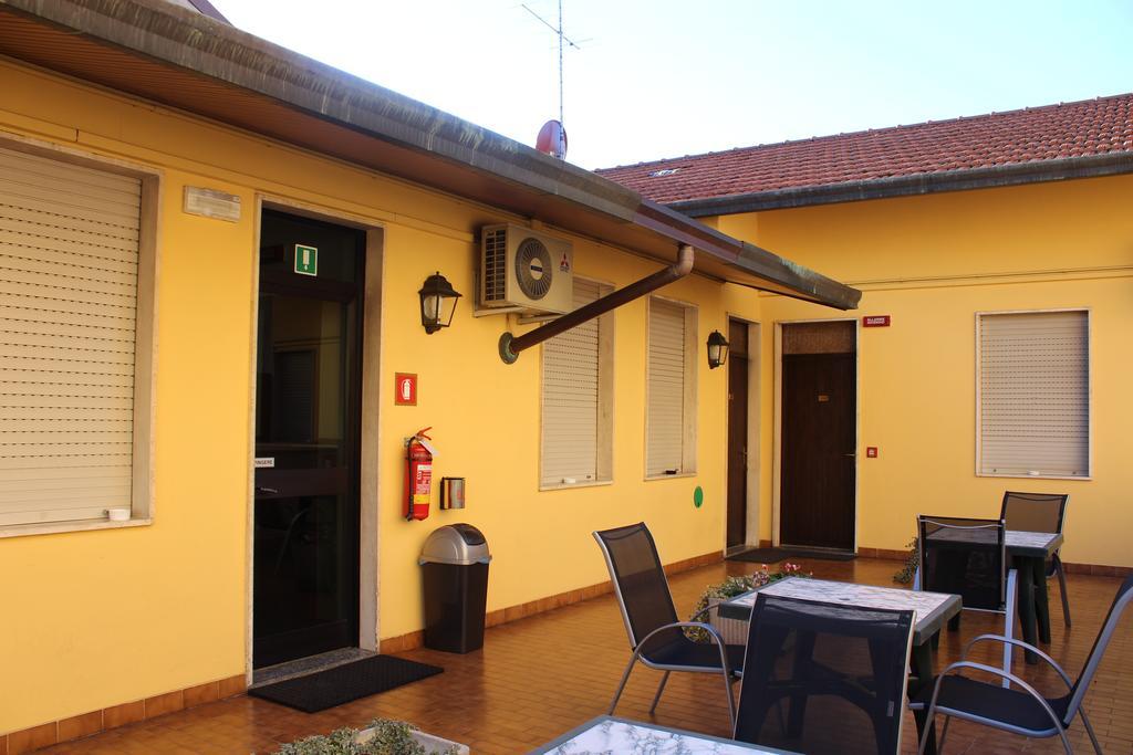 Hotel Al Corso Legnano Exterior foto